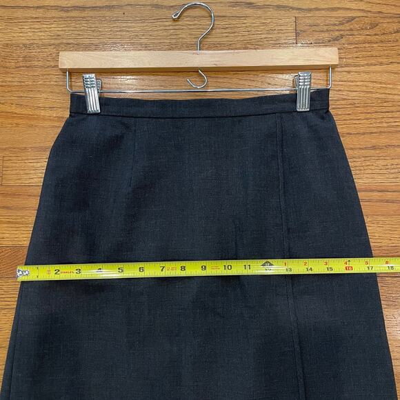 Garnet Hill Charcoal Gray Wool Pencil Skirt w Silk Lining Sz 6 EUC Lightweight - Picture 6 of 8